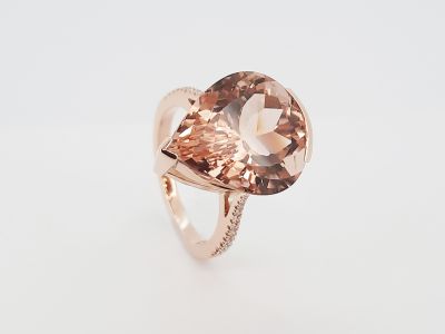 Rose Morganite Diamond Ring